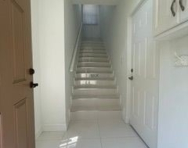 9175 Michael Circle - Photo Thumbnail 12