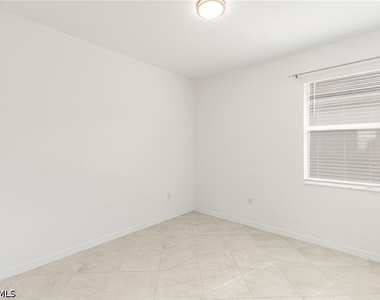2525 Kona Way - Photo Thumbnail 14