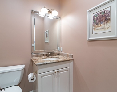 8460 Abbington Circle - Photo Thumbnail 12