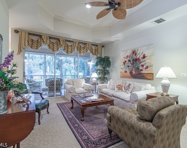 8460 Abbington Circle - Photo Thumbnail 17