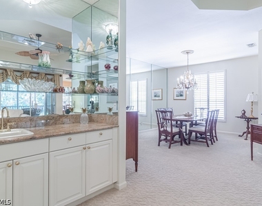 8460 Abbington Circle - Photo Thumbnail 21