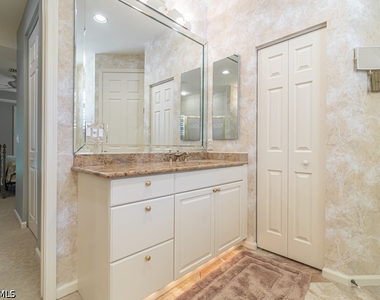 8460 Abbington Circle - Photo Thumbnail 29