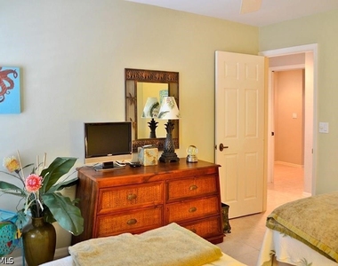 5635 Turtle Bay Drive - Photo Thumbnail 10