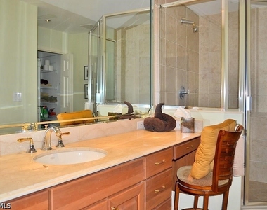 5635 Turtle Bay Drive - Photo Thumbnail 7