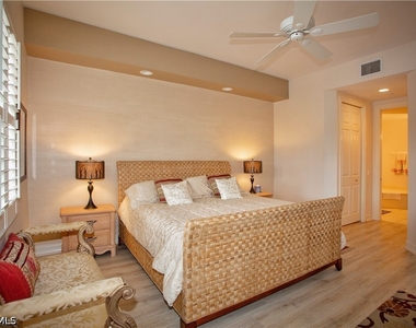 825 Bentwater Circle - Photo Thumbnail 28