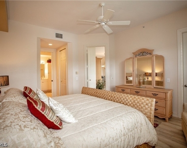 825 Bentwater Circle - Photo Thumbnail 26