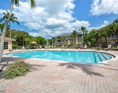825 Bentwater Circle - Photo Thumbnail 3