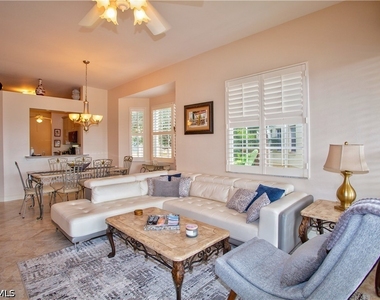 825 Bentwater Circle - Photo Thumbnail 9