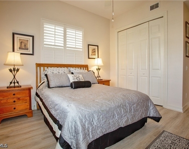 825 Bentwater Circle - Photo Thumbnail 20