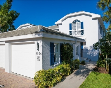 7104 Barrington Circle - Photo Thumbnail 13