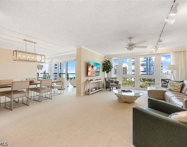 4031 Gulf Shore Boulevard N - Photo Thumbnail 10