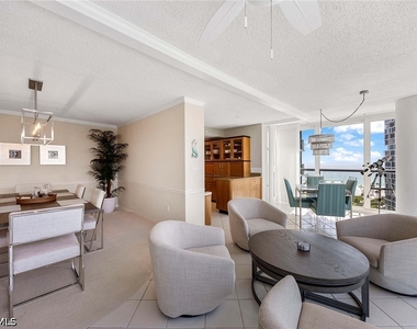 4031 Gulf Shore Boulevard N - Photo Thumbnail 13