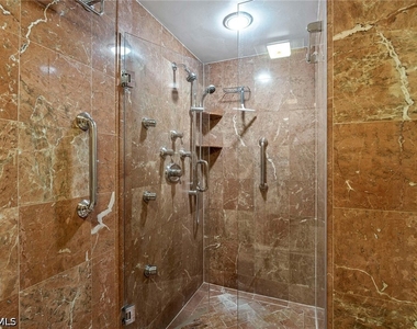4031 Gulf Shore Boulevard N - Photo Thumbnail 27