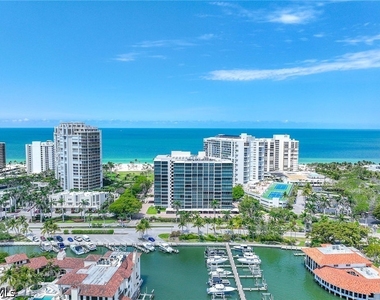 4031 Gulf Shore Boulevard N - Photo Thumbnail 2