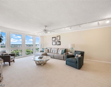 4031 Gulf Shore Boulevard N - Photo Thumbnail 12