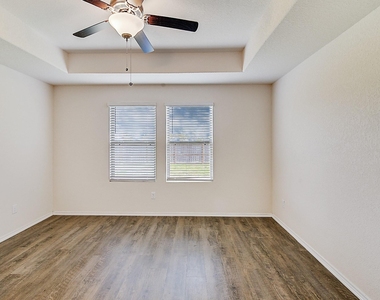 9458 Laiden Creek Trail - Photo Thumbnail 7