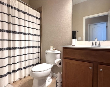 13561 Villa Di Preserve Lane - Photo Thumbnail 14