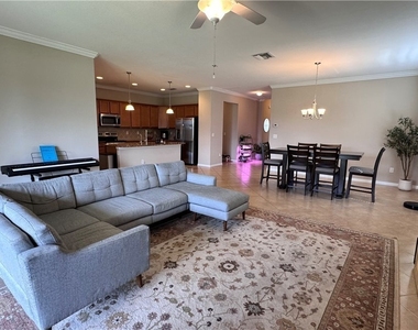 13561 Villa Di Preserve Lane - Photo Thumbnail 6