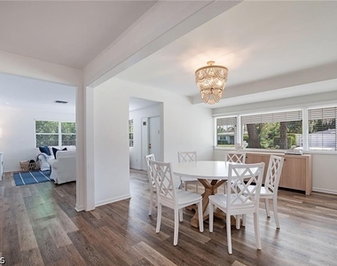 1281 Diana Avenue - Photo Thumbnail 5