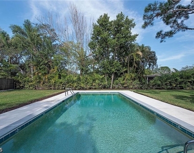 1281 Diana Avenue - Photo Thumbnail 1