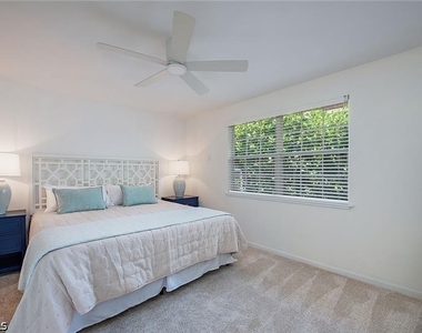 1281 Diana Avenue - Photo Thumbnail 11