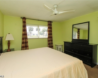 175 Turtle Lake Court - Photo Thumbnail 24