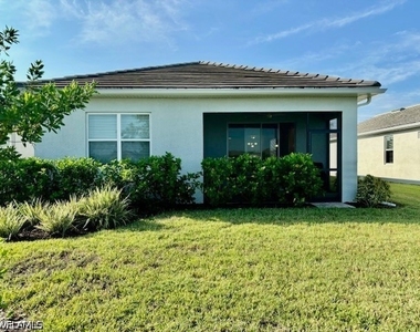 28318 Captiva Shell Loop - Photo Thumbnail 20