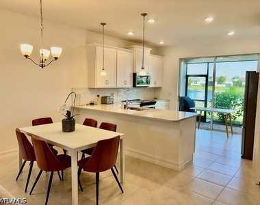 28318 Captiva Shell Loop - Photo Thumbnail 6