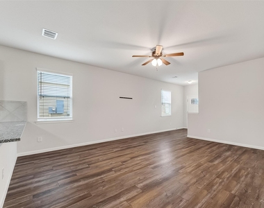 25048 Adams Canyon Drive - Photo Thumbnail 8