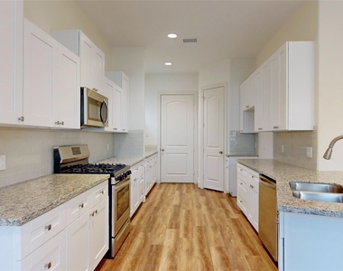 155 Benjis Place - Photo Thumbnail 10