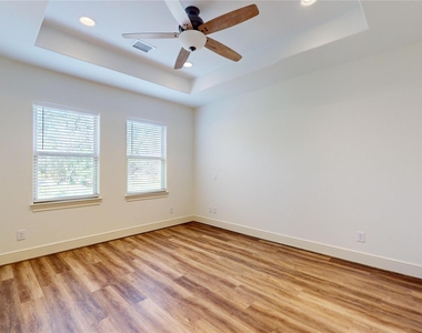 155 Benjis Place - Photo Thumbnail 15