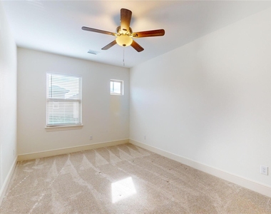 155 Benjis Place - Photo Thumbnail 19