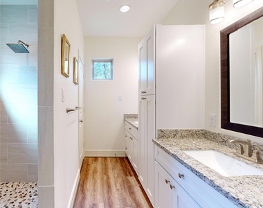 155 Benjis Place - Photo Thumbnail 17