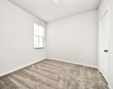 17207 King Eider Road - Photo Thumbnail 16