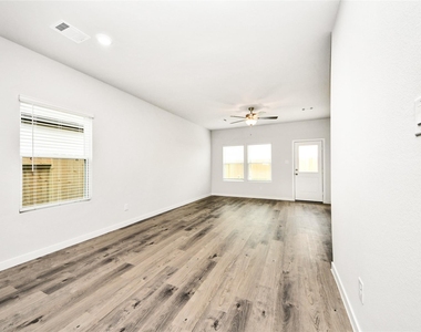 17207 King Eider Road - Photo Thumbnail 9