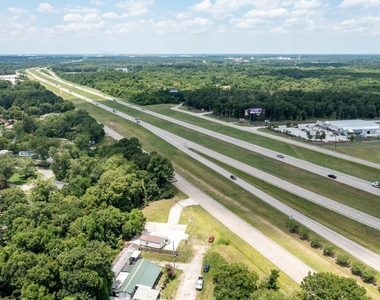 20920 Crosby Freeway Freeway - Photo Thumbnail 9