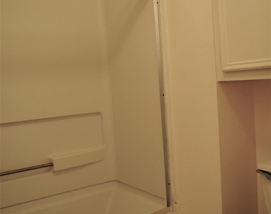 3910 Starbridge Pointe Lane - Photo Thumbnail 24