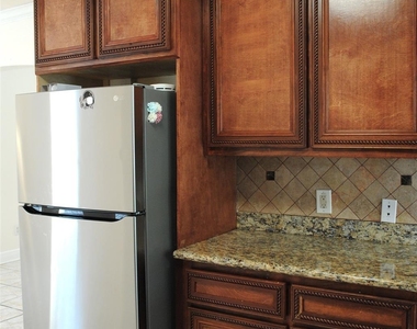 3910 Starbridge Pointe Lane - Photo Thumbnail 8