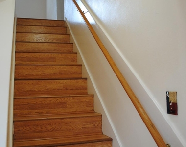 3910 Starbridge Pointe Lane - Photo Thumbnail 18