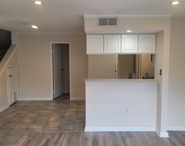 260 El Dorado Boulevard - Photo Thumbnail 3