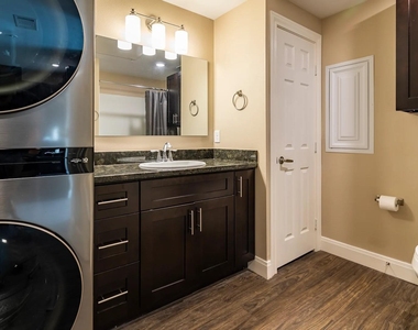 3730 Boettcher Drive - Photo Thumbnail 5