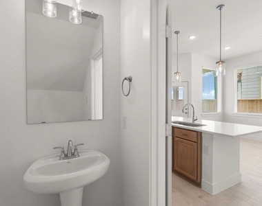 5234 Capricorn Way - Photo Thumbnail 6