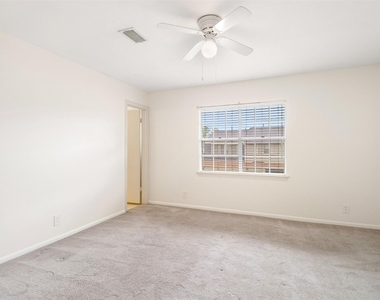 6332 Chevy Chase Drive - Photo Thumbnail 15