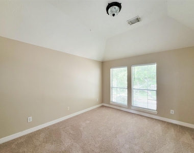 914 Ivory Ridge Lane - Photo Thumbnail 40