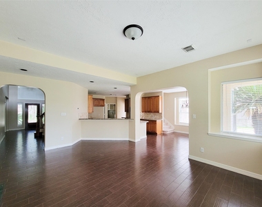 914 Ivory Ridge Lane - Photo Thumbnail 20