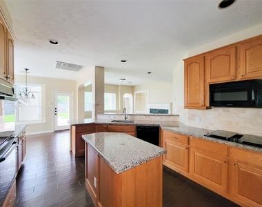 914 Ivory Ridge Lane - Photo Thumbnail 10