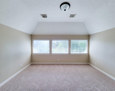 914 Ivory Ridge Lane - Photo Thumbnail 38