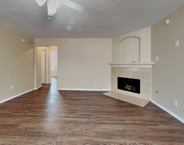 18798 Prairie Larkspur Drive - Photo Thumbnail 5