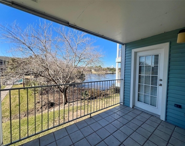 18617 Egret Bay Boulevard - Photo Thumbnail 11