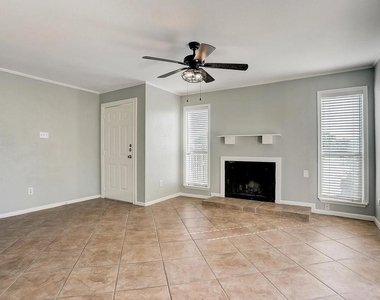 18617 Egret Bay Boulevard - Photo Thumbnail 2